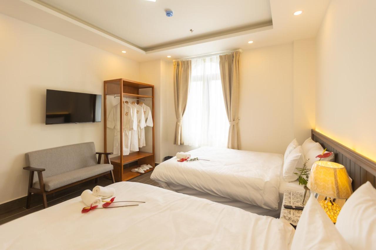 Olagi Hotel Da Lat Exterior photo
