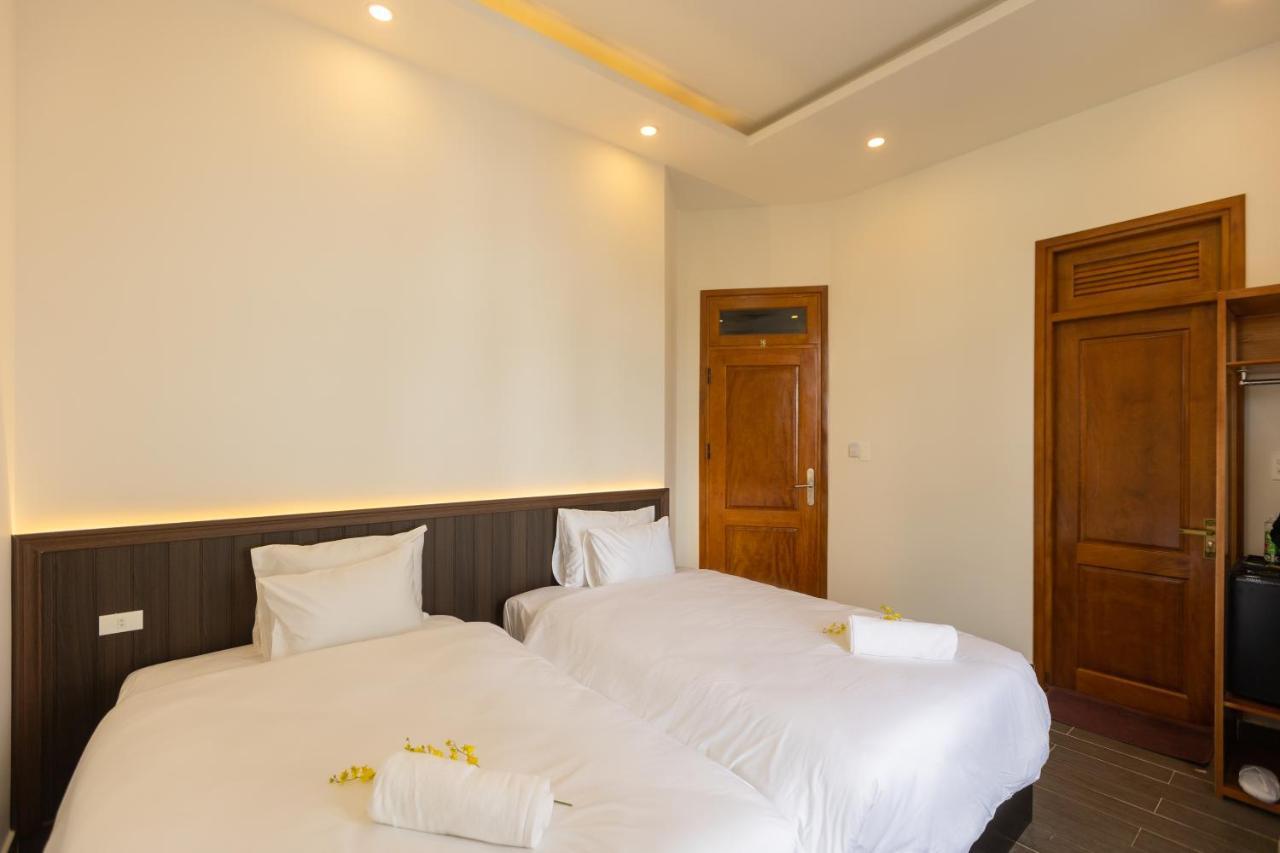 Olagi Hotel Da Lat Exterior photo