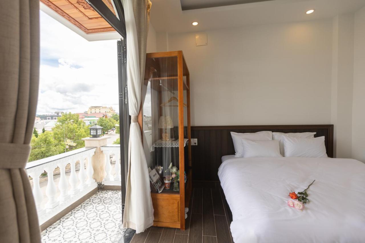 Olagi Hotel Da Lat Exterior photo